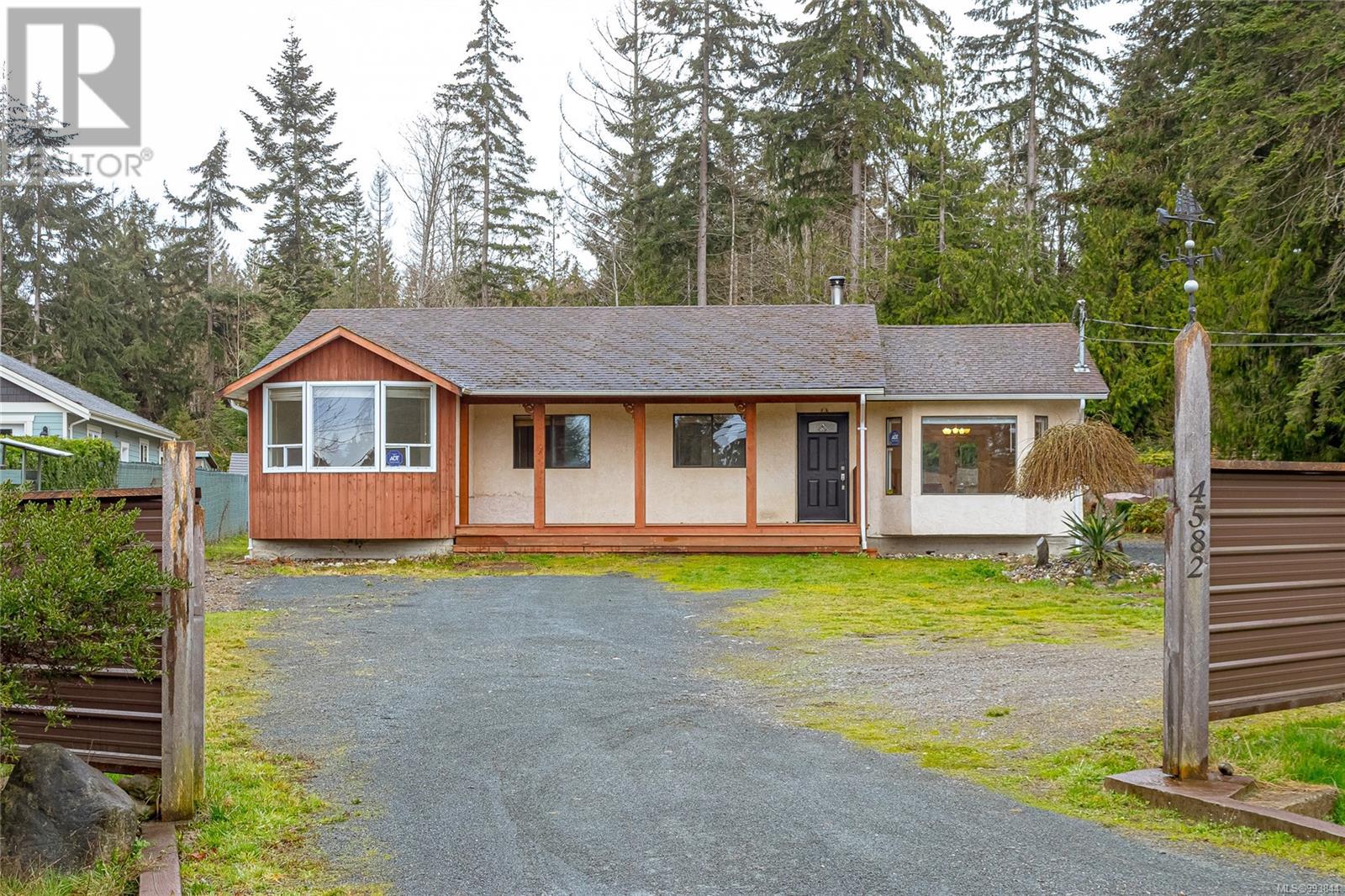 Property at 4582 Thompson Clarke Dr E image 1