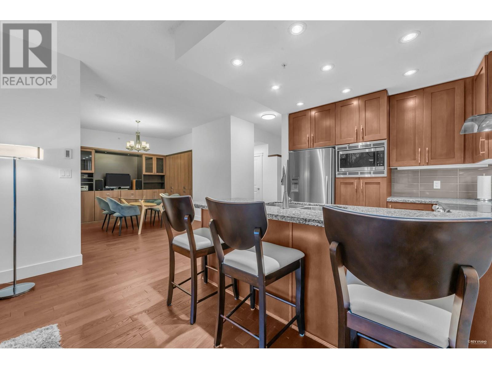 707 1415 Parkway Boulevard, Coquitlam, British Columbia  V3E 0C7 - Photo 13 - R2985949