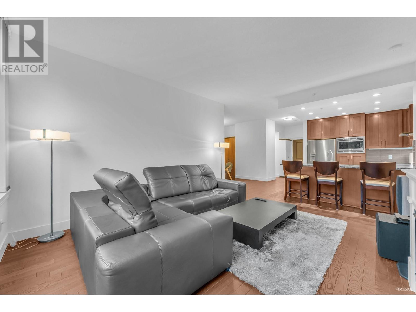 707 1415 Parkway Boulevard, Coquitlam, British Columbia  V3E 0C7 - Photo 3 - R2985949
