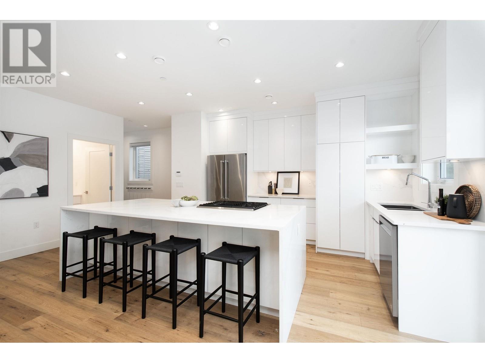 849 E 13th Avenue, Vancouver, British Columbia  V5T 2L4 - Photo 11 - R2985973