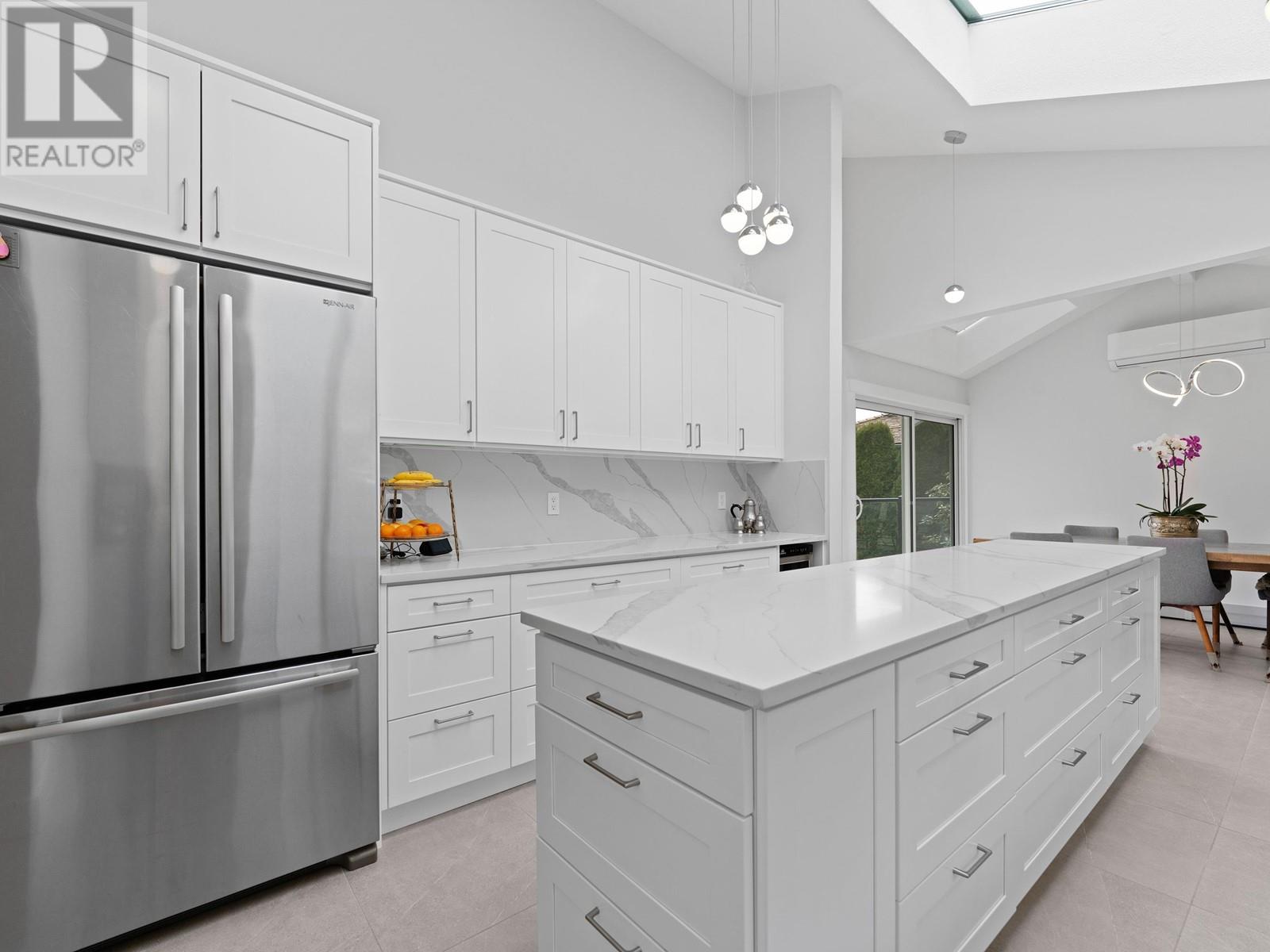 4757 Woodgreen Drive, West Vancouver, British Columbia  V7S 2Z9 - Photo 10 - R2985986