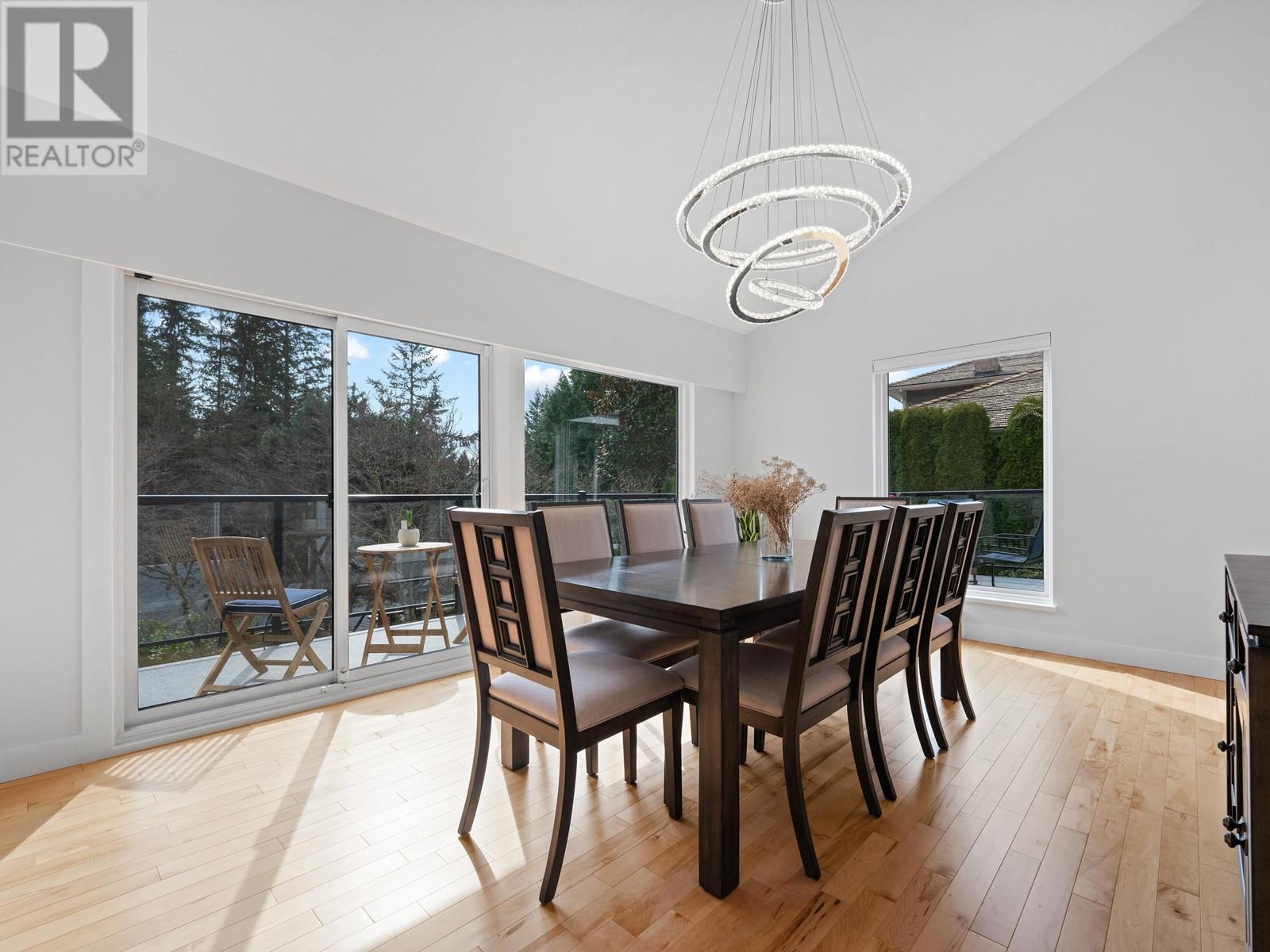 4757 Woodgreen Drive, West Vancouver, British Columbia  V7S 2Z9 - Photo 8 - R2985986
