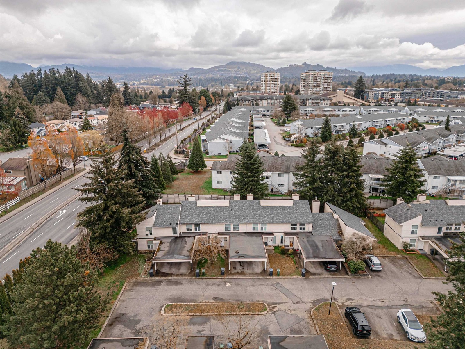 Property at 300 32550 MACLURE ROAD image 3