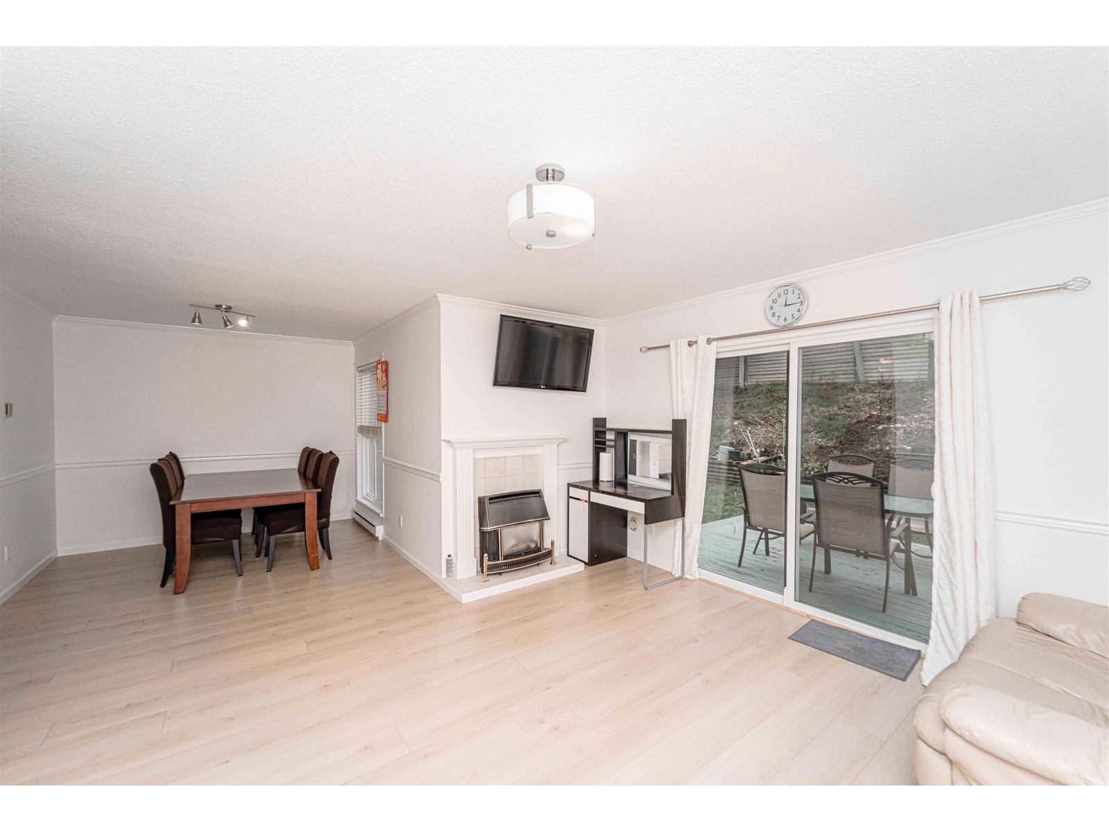 Property at 300 32550 MACLURE ROAD image 5
