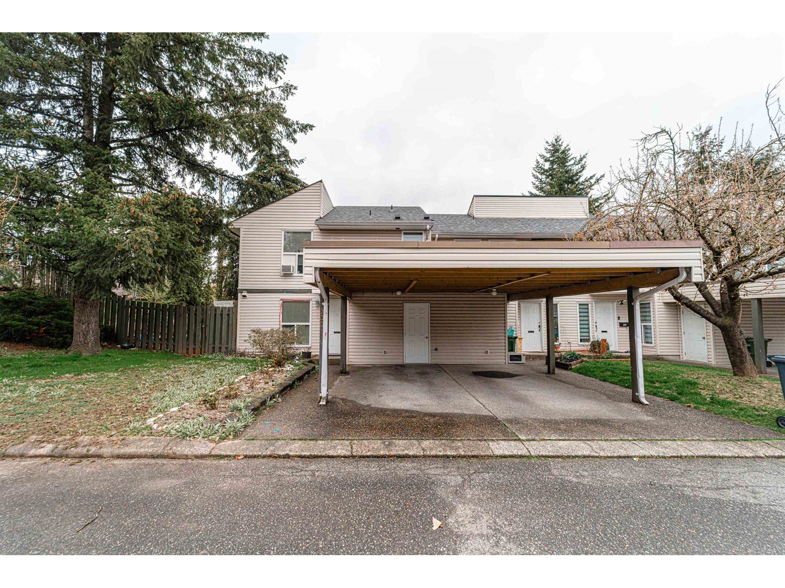 Property at 300 32550 MACLURE ROAD image 1