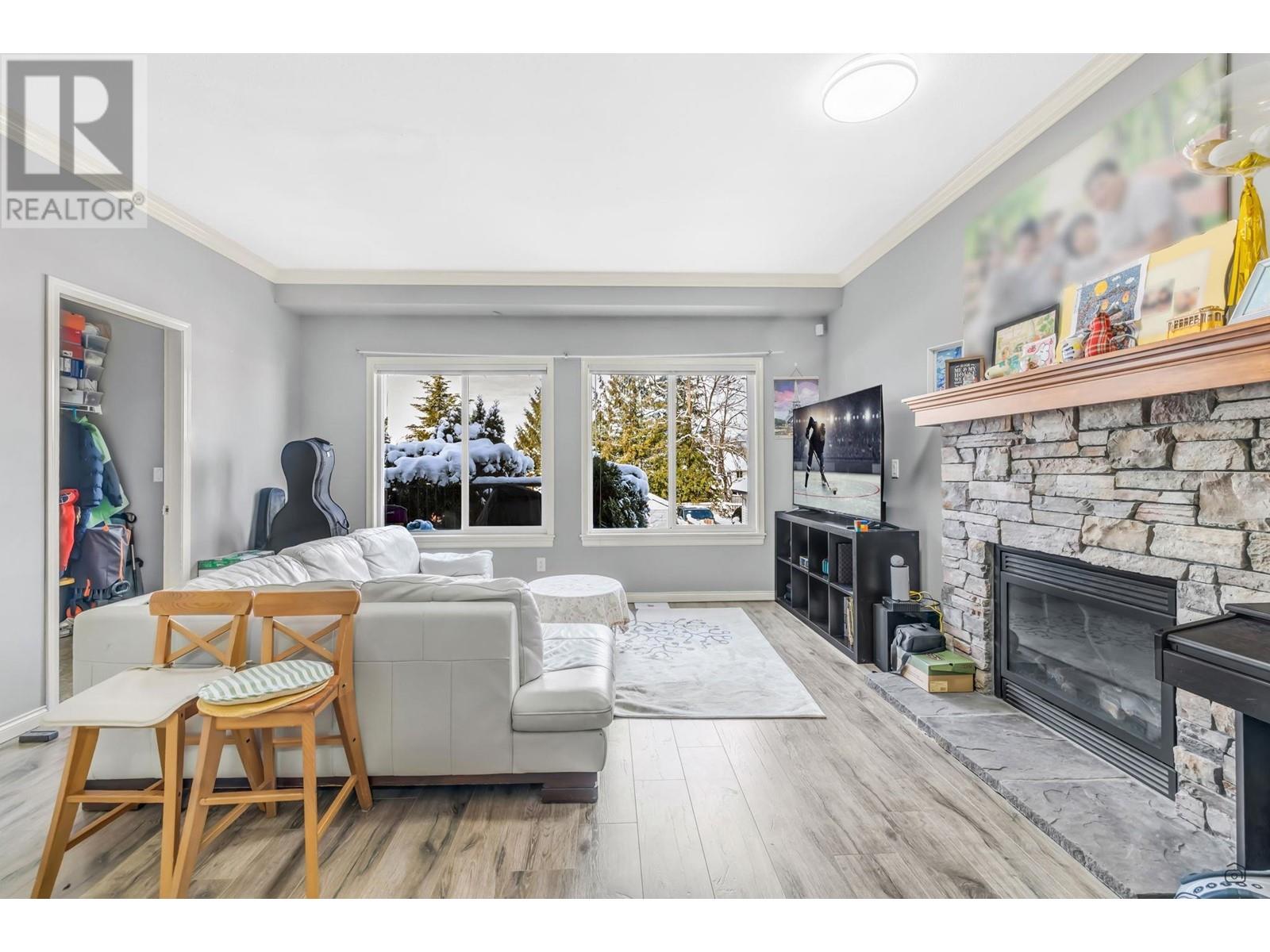 23163 Dewdney Trunk Road, Maple Ridge, British Columbia  V2X 8L3 - Photo 11 - R2985954