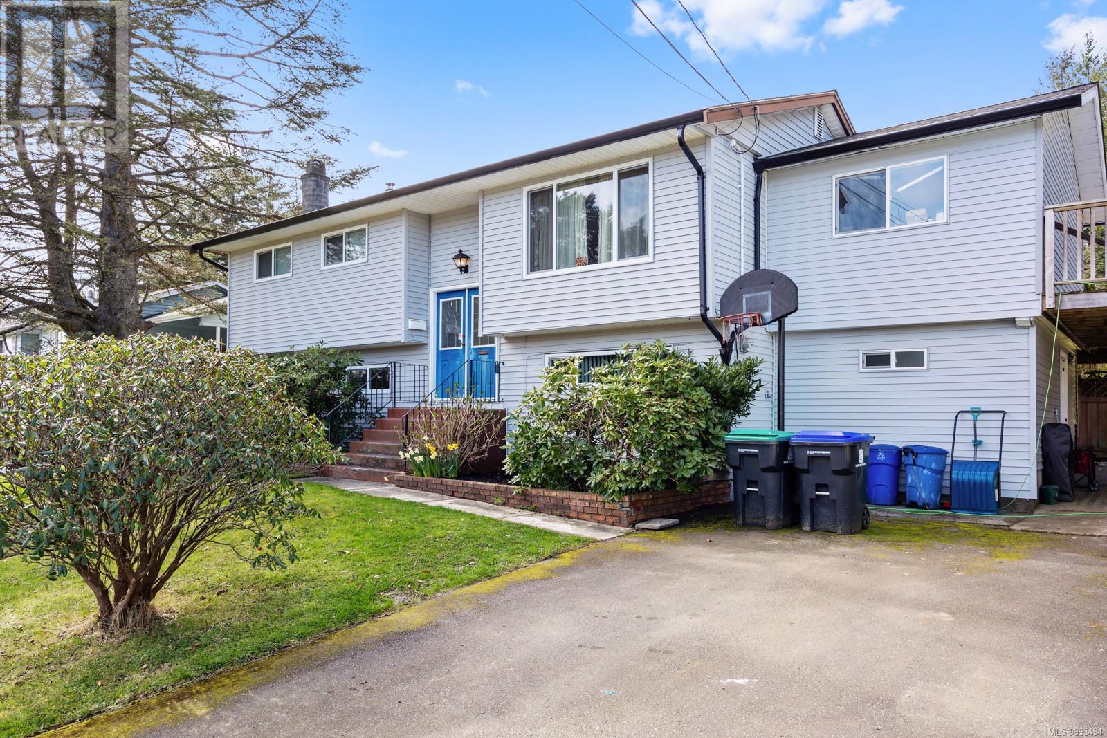 Property at 621 Nootka St image 1