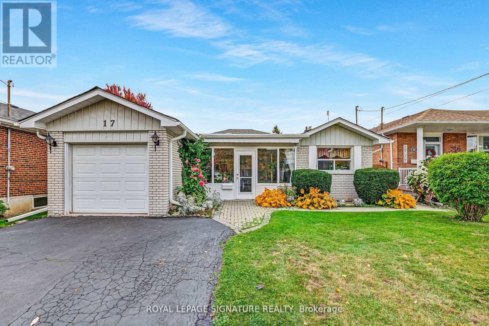 Property at 17 NORFIELD CRESCENT image 2