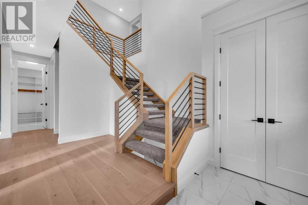 Property at 2020 Waterbury Road image 3