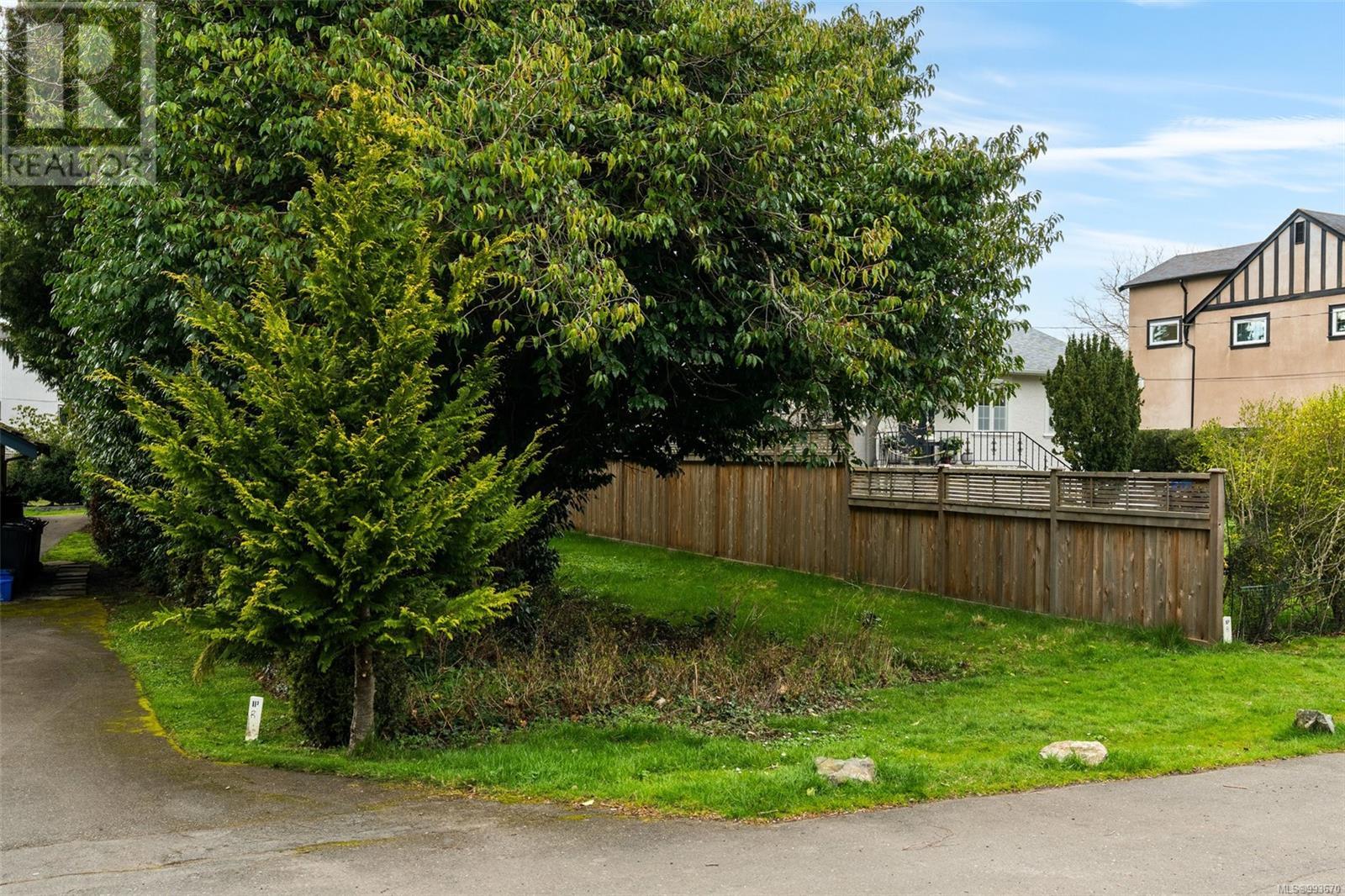 1044 Deal St, Oak Bay, British Columbia  V8S 5G5 - Photo 7 - 993670