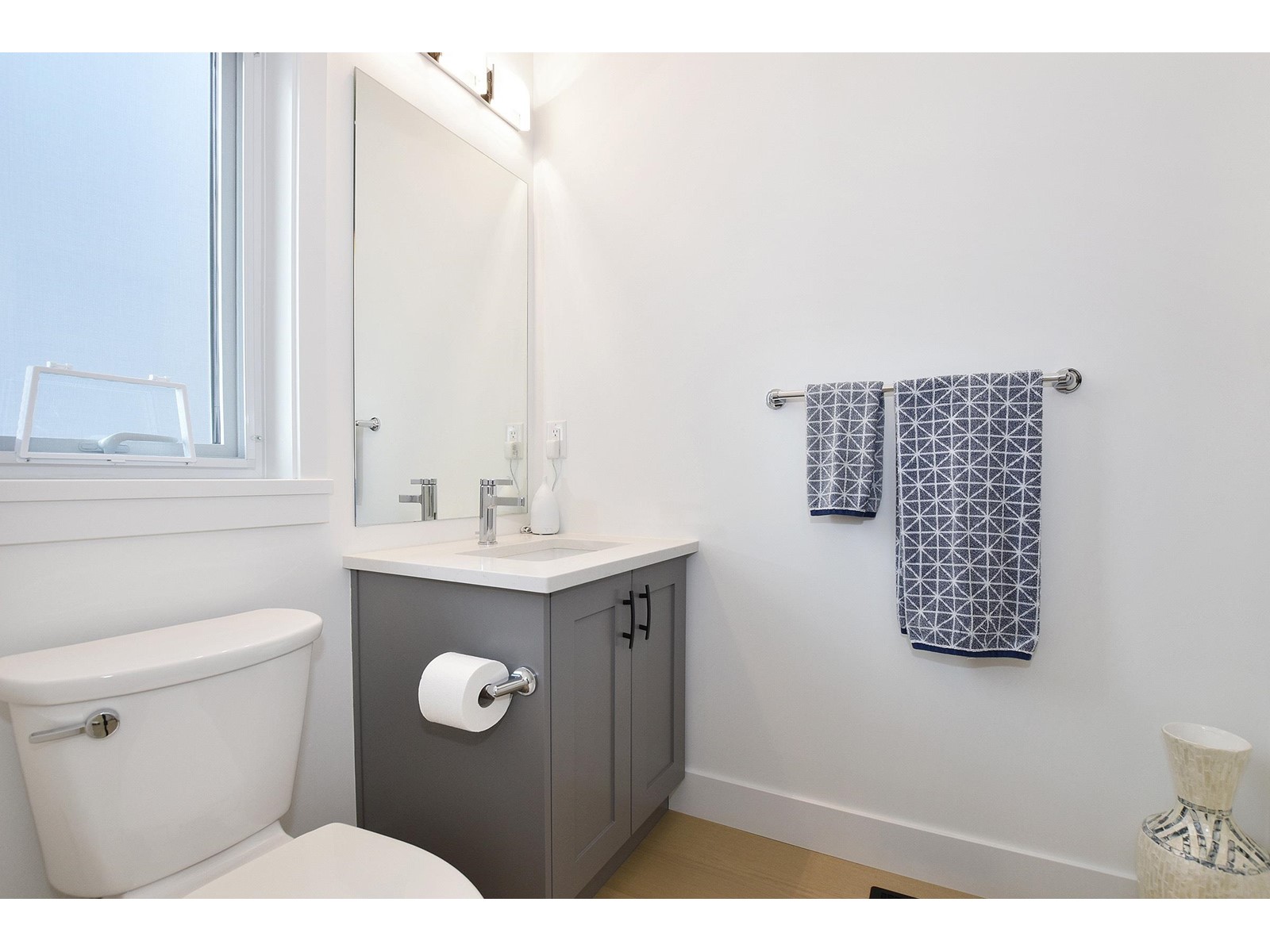 20541 77b Avenue, Langley, British Columbia  V2Y 4K3 - Photo 14 - R2985641