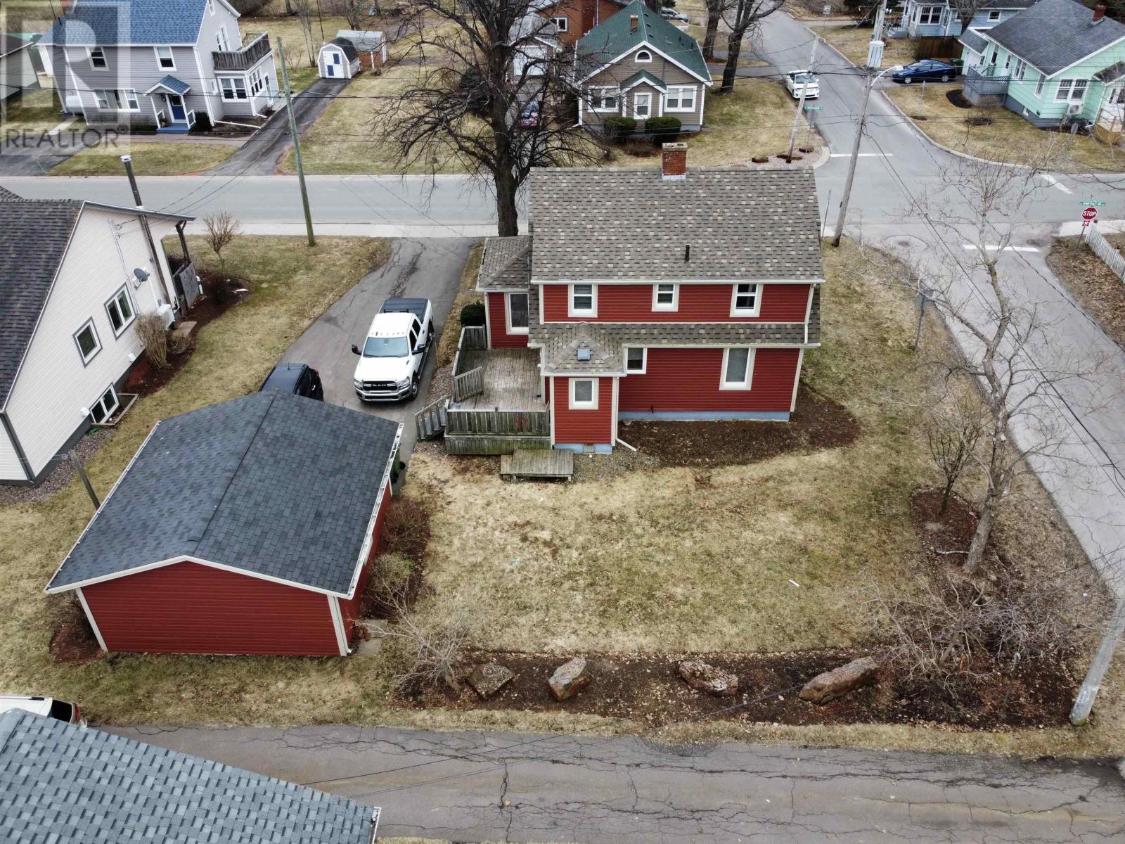 Property at 16 Hawthorne Avenue image 3