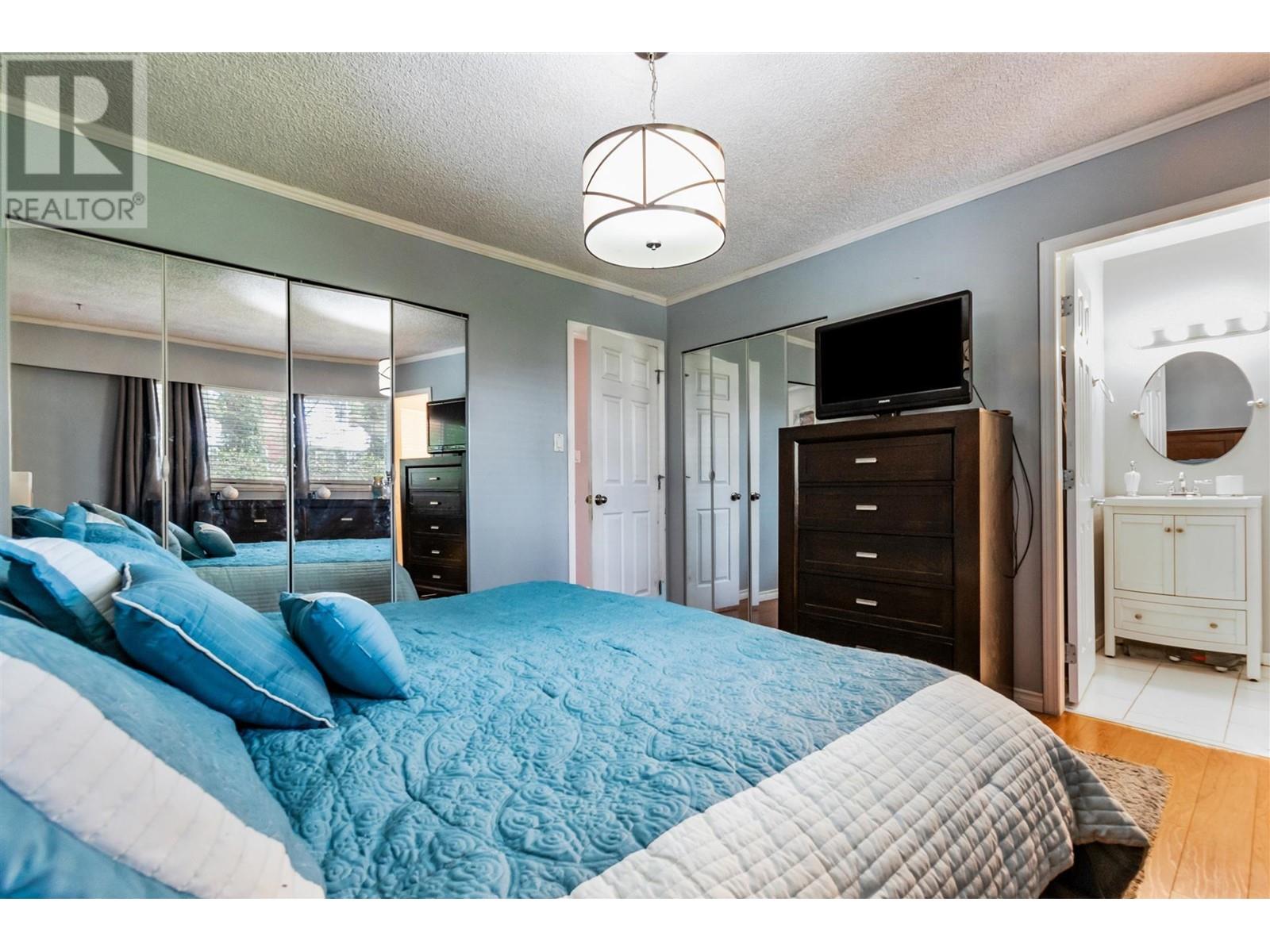 2059 Concord Avenue, Coquitlam, British Columbia  V3K 1K4 - Photo 14 - R2984562