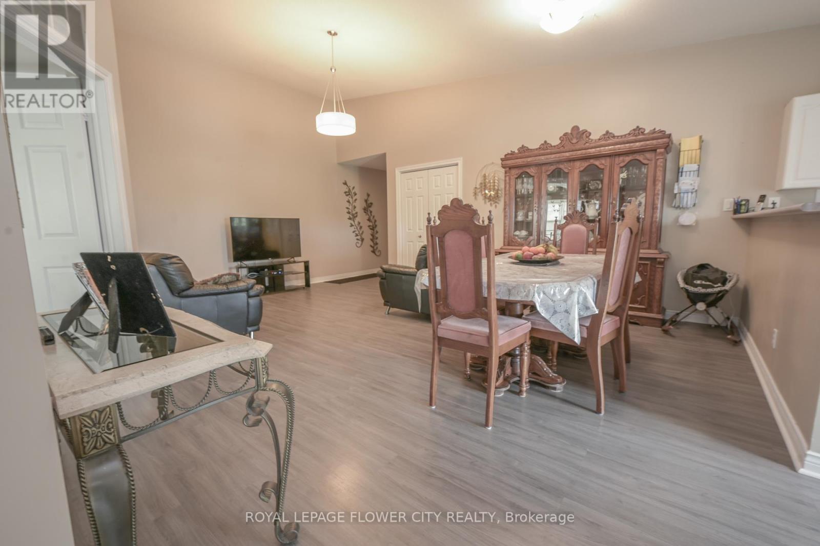 412 - 4005 Kilmer Drive, Burlington, Ontario  L7M 4M2 - Photo 21 - W12060925