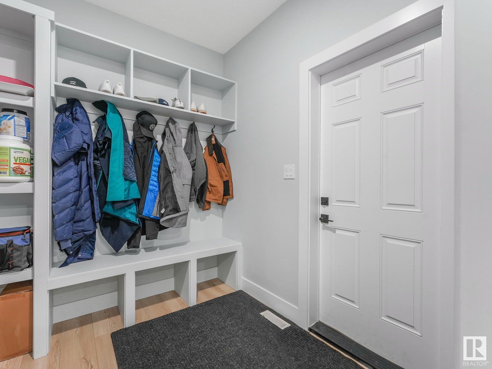 Property at 5227 KIMBALL CR SW image 4