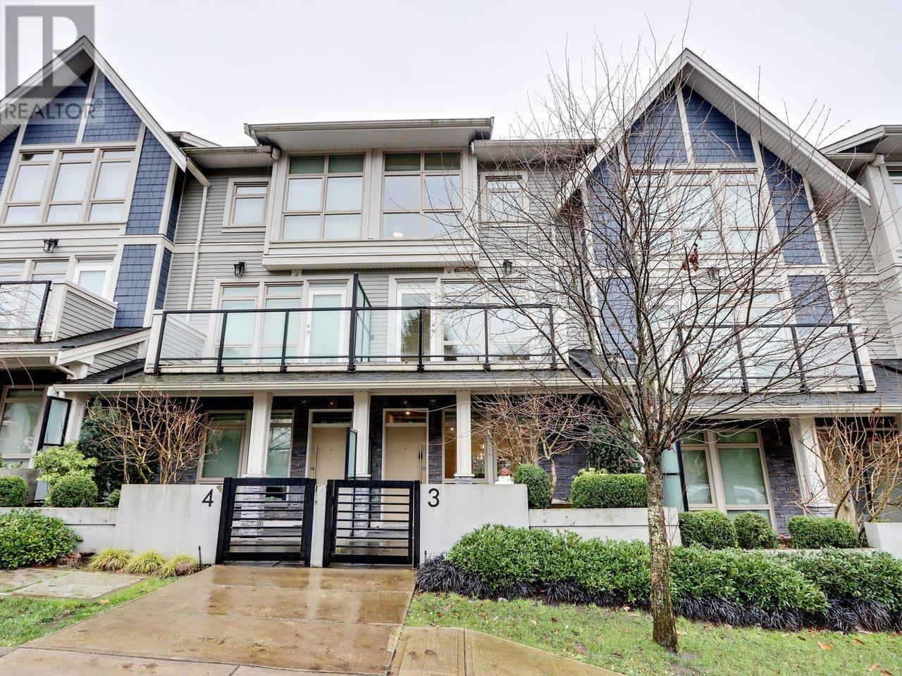 3 115 W Queens Road, North Vancouver, British Columbia  V7N 2K4 - Photo 1 - R2985868