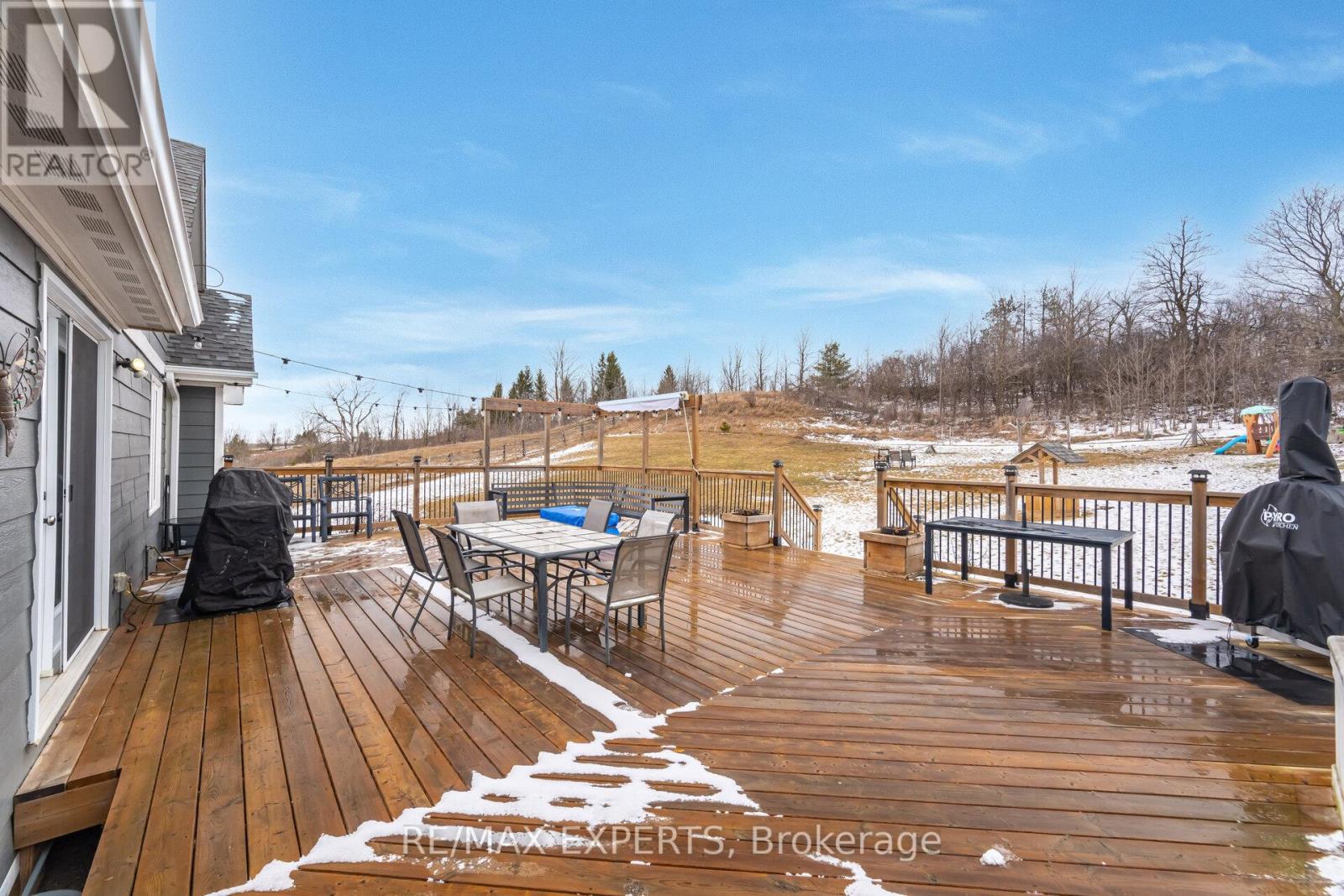 Property at 5541 TRAFALGAR ROAD image 5