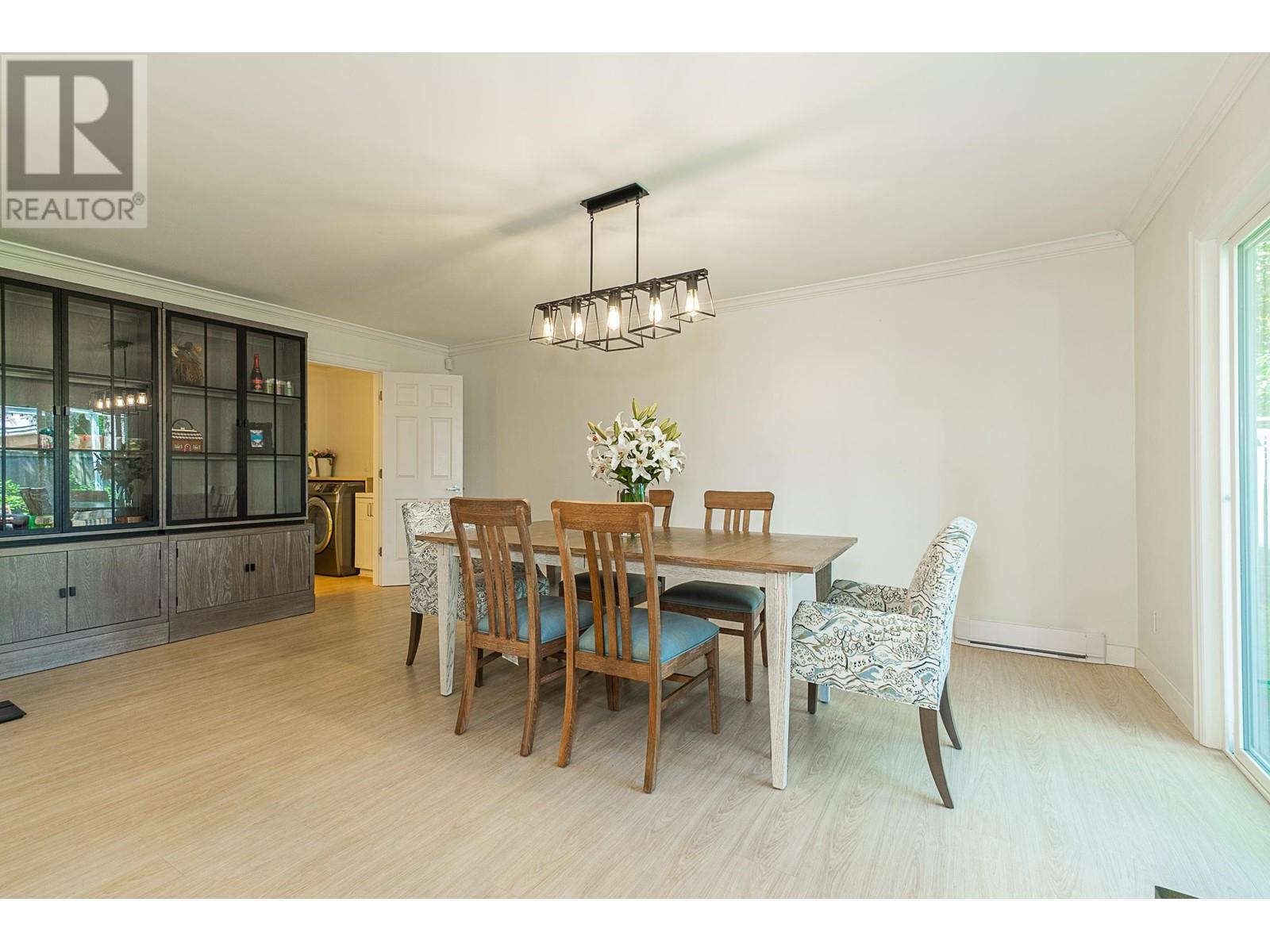 6751 Juniper Drive, Richmond, British Columbia  V7E 4Z5 - Photo 5 - R2985912
