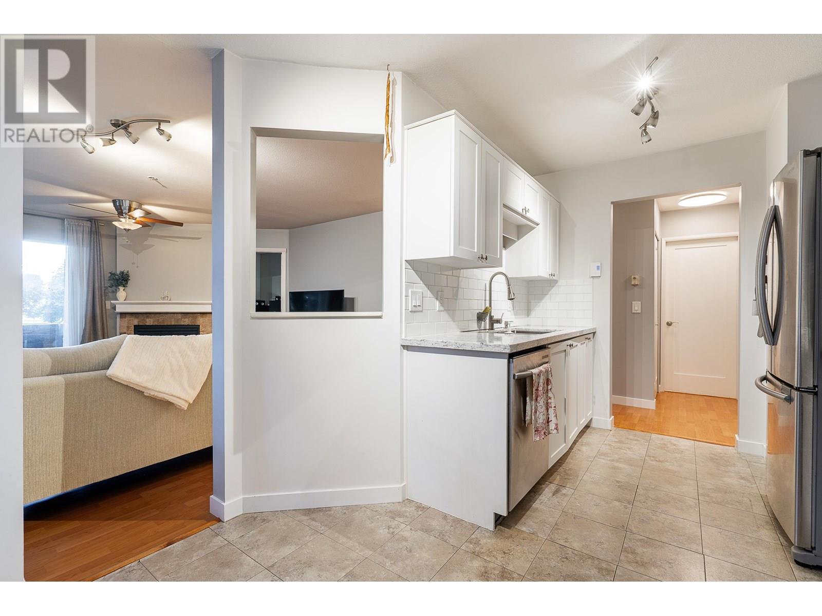 105 2615 Jane Street, Port Coquitlam, British Columbia  V3C 3K3 - Photo 9 - R2986003