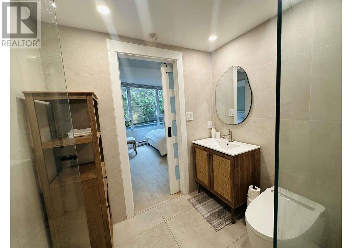 202 1033 Marinaside Crescent, Vancouver, British Columbia  V6Z 3A3 - Photo 10 - R2986045