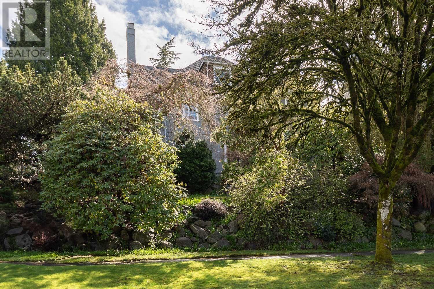 4950 Marguerite Street, Vancouver, British Columbia  V6M 3K1 - Photo 2 - R2983563