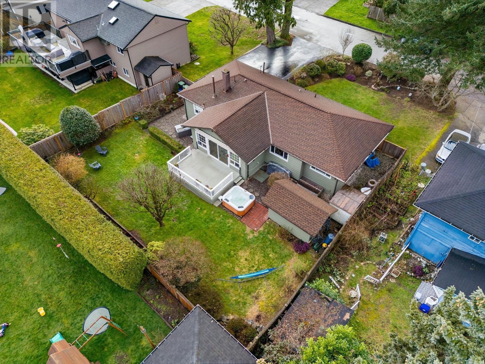 2366 Hazellynn Place, North Vancouver, British Columbia  V7J 2S1 - Photo 37 - R2983854