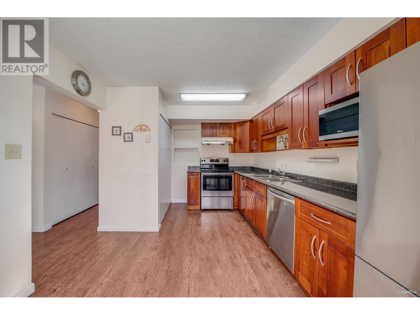 23 10840 SPRINGMONT DRIVE, Richmond real estate listing R2985514 for sale