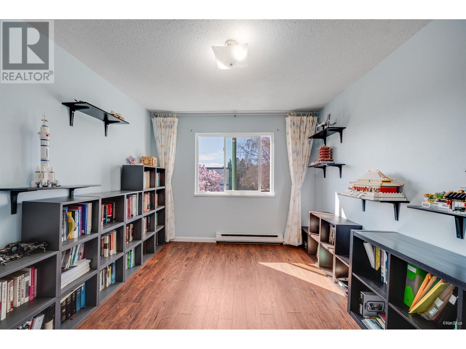 23 10840 SPRINGMONT DRIVE, Richmond real estate listing R2985514 for sale