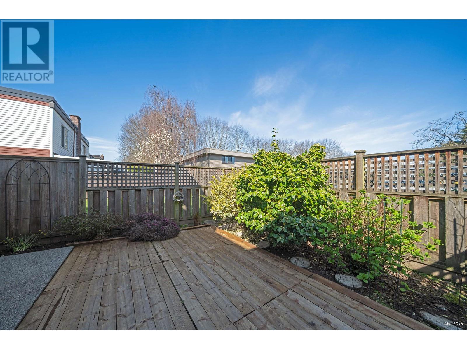 23 10840 SPRINGMONT DRIVE, Richmond real estate listing R2985514 for sale