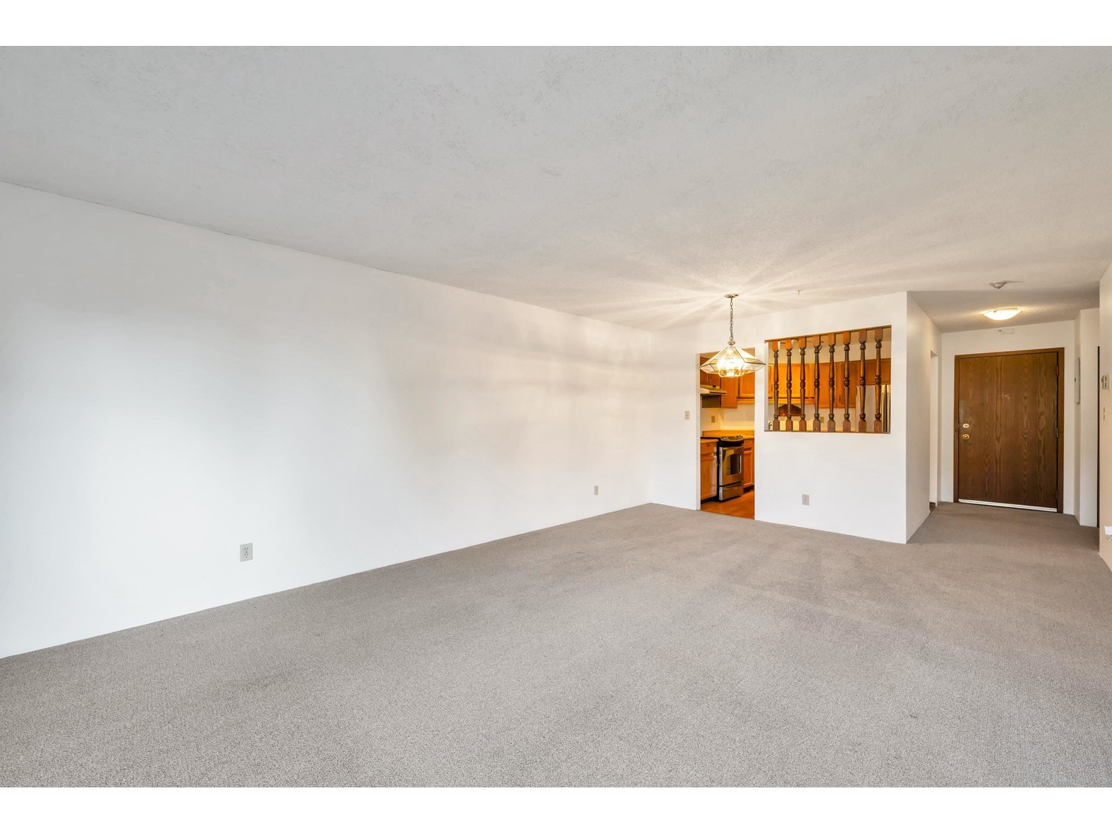 209 1355 Winter Street, White Rock, British Columbia  V4B 3Y2 - Photo 8 - R2985782