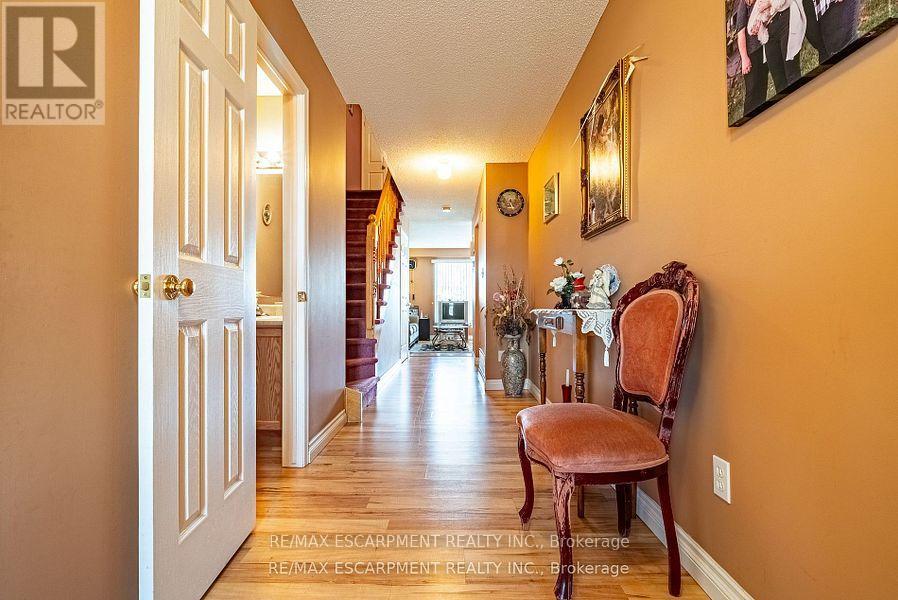 Property at 6 - 1860 UPPER GAGE AVENUE image 5