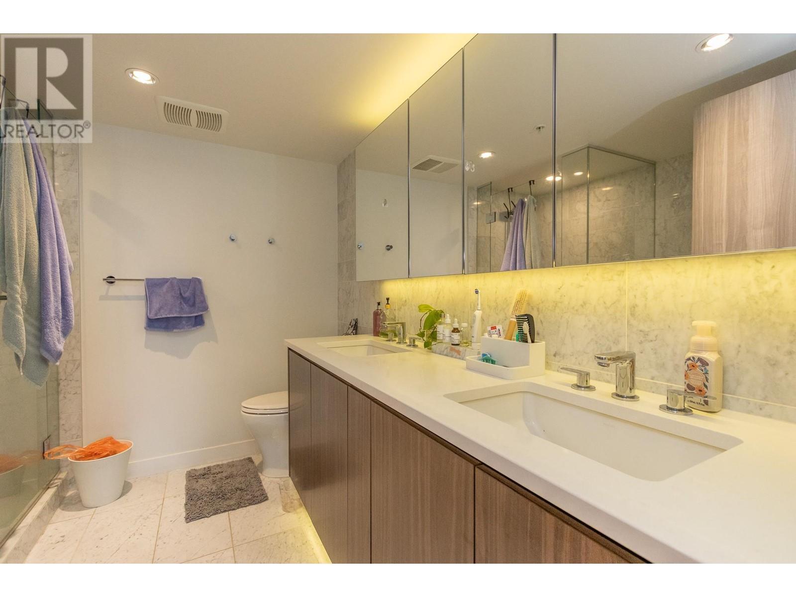 1210 8800 Hazelbridge Way, Richmond, British Columbia  V6X 0S3 - Photo 10 - R2975790