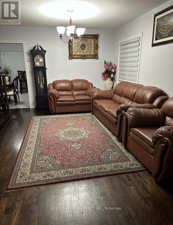 Property at 66 LEXINGTON ROAD image 3
