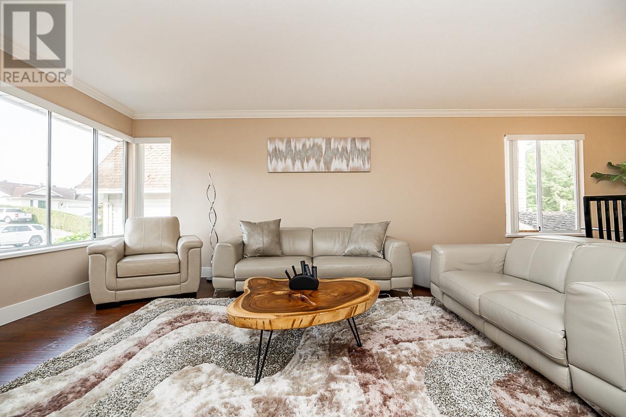 22877 125a Avenue, Maple Ridge, British Columbia  V2X 0N3 - Photo 5 - R2986026