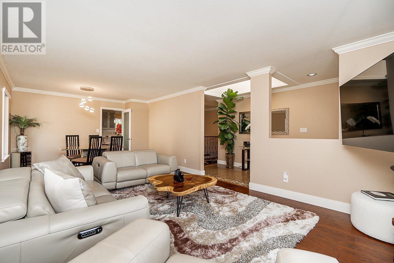 22877 125a Avenue, Maple Ridge, British Columbia  V2X 0N3 - Photo 7 - R2986026