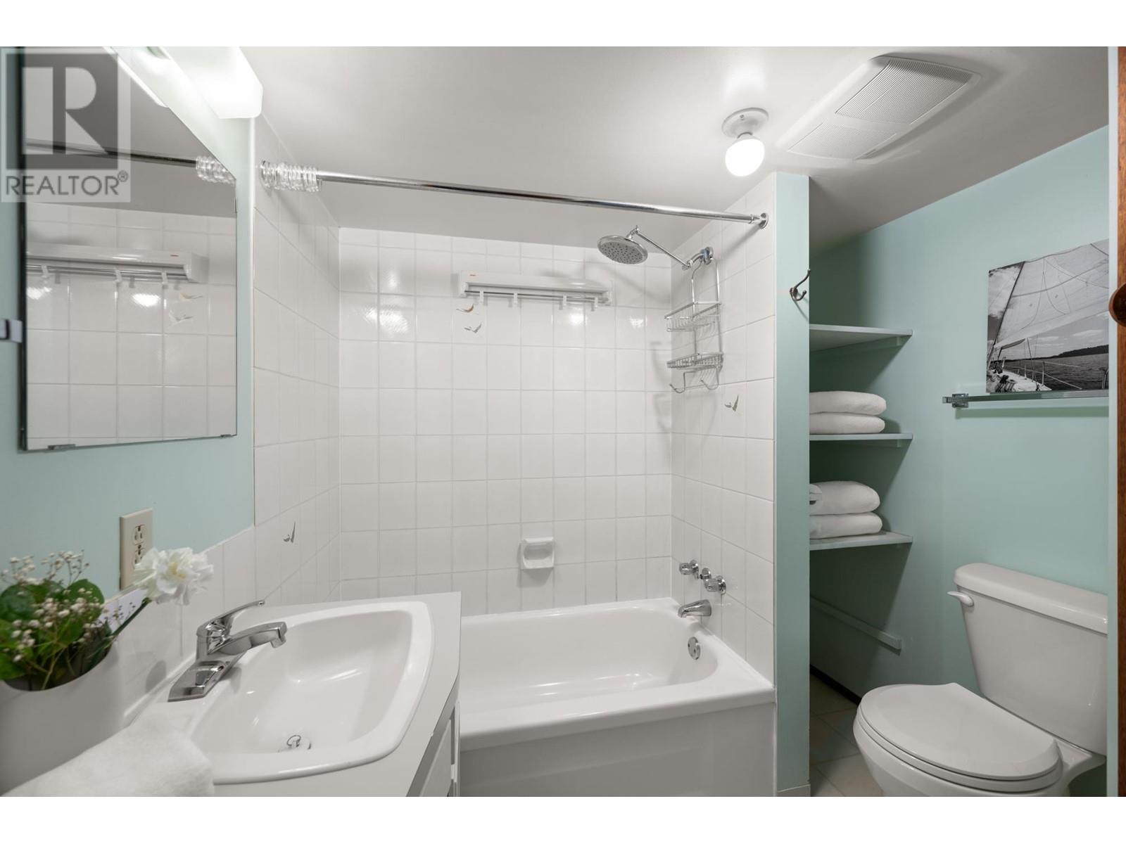 1929 Eighth Avenue, New Westminster, British Columbia  V3M 2T2 - Photo 29 - R2985435