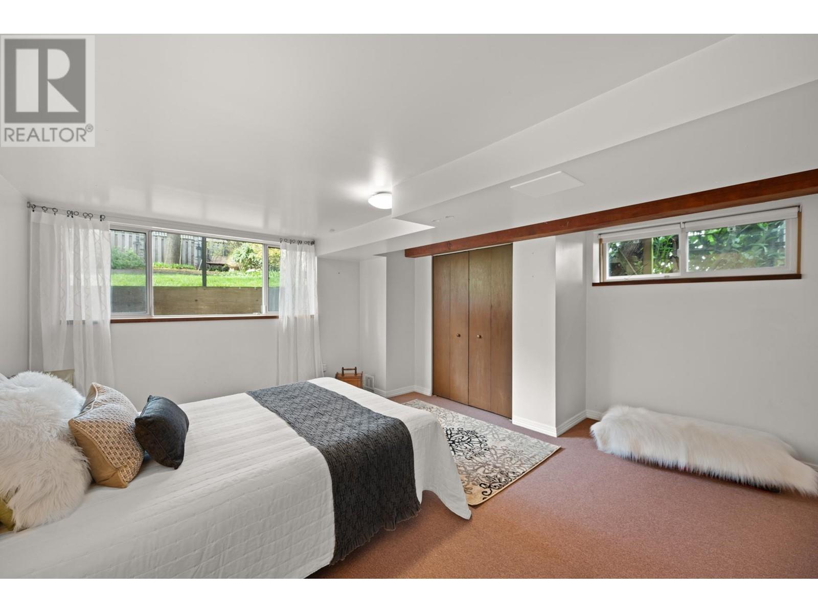 1929 Eighth Avenue, New Westminster, British Columbia  V3M 2T2 - Photo 30 - R2985435