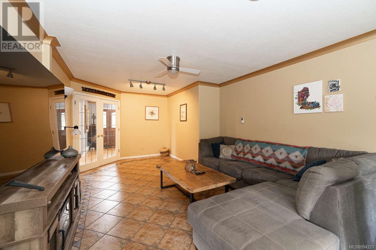 Property at 3529 Dougan Dr image 2
