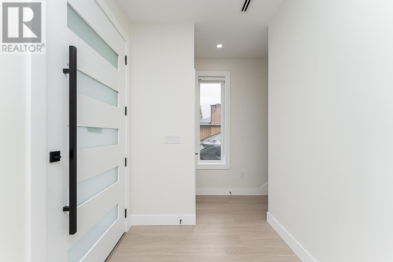102 1146 Madore Avenue, Coquitlam, British Columbia  V3K 3B9 - Photo 7 - R2984954