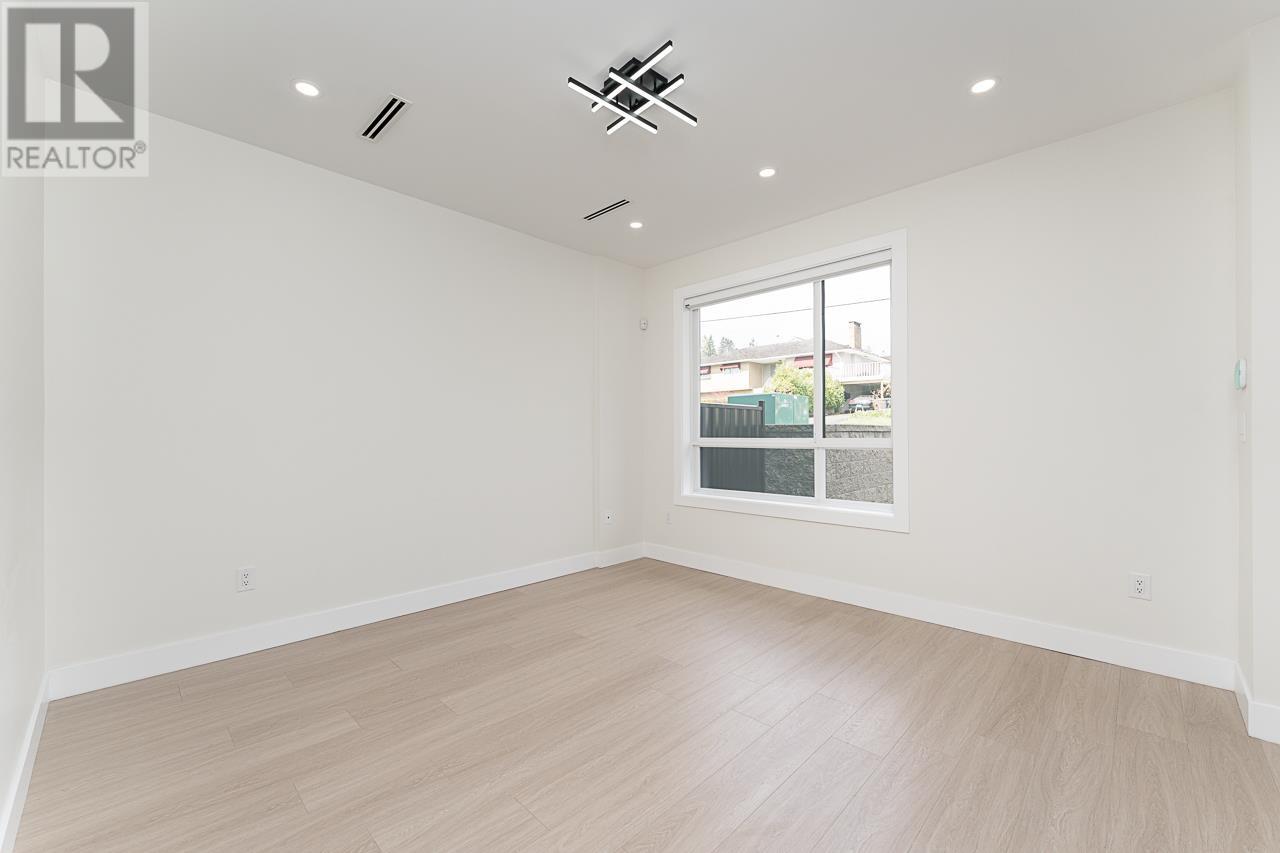 102 1146 Madore Avenue, Coquitlam, British Columbia  V3K 3B9 - Photo 11 - R2984954