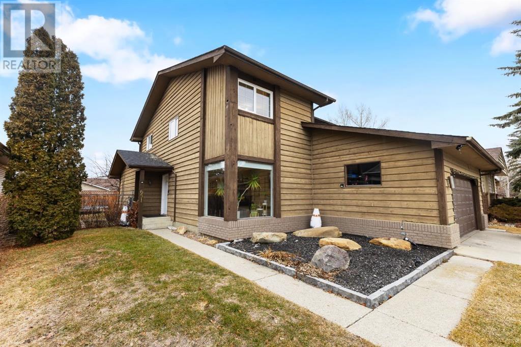 Property at 651 Deercroft Way SE image 4