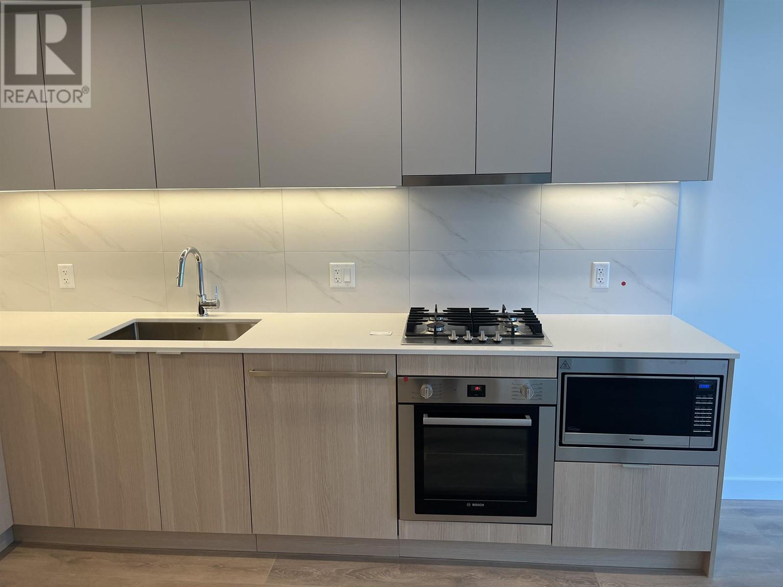 2306 308 Alderson Avenue, Coquitlam, British Columbia  V3K 0J2 - Photo 8 - R2986054