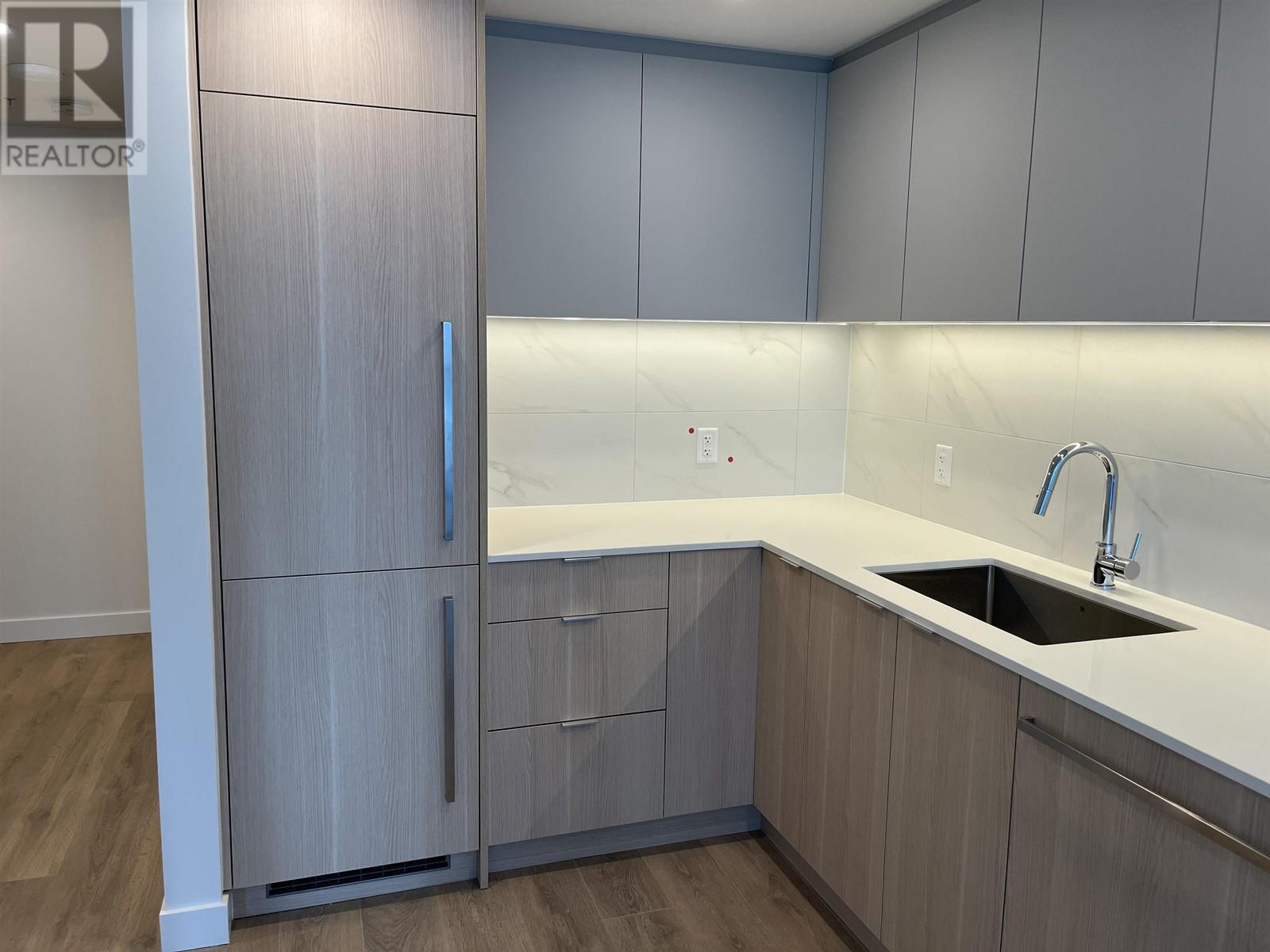 2306 308 Alderson Avenue, Coquitlam, British Columbia  V3K 0J2 - Photo 9 - R2986054
