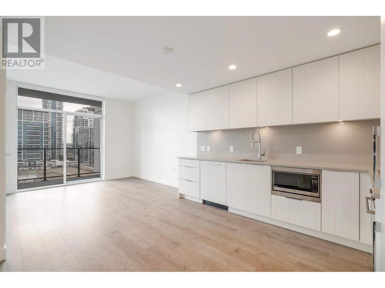 702 4465 Juneau Street, Burnaby, British Columbia  V5C 0L8 - Photo 7 - R2986058