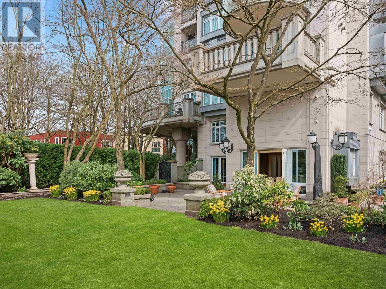 1B 1596 W 14TH AVENUE, Vancouver, British Columbia
