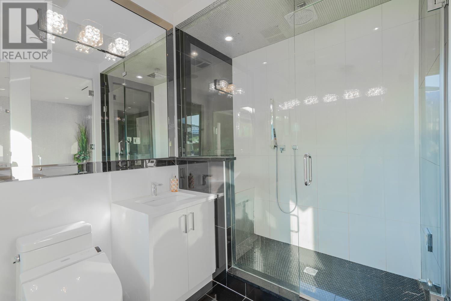 1072 E 39th Avenue, Vancouver, British Columbia  V5W 1L1 - Photo 16 - R2986056
