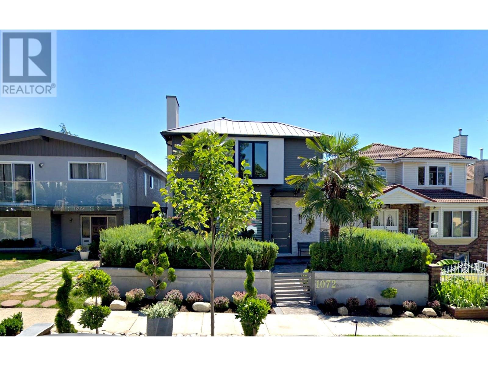 Property at 1072 E 39TH AVENUE image 5