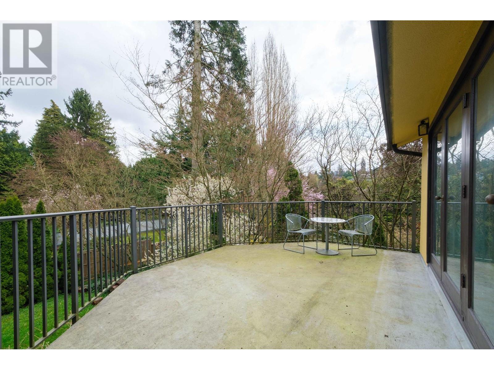 6000 Buckingham Avenue, Burnaby, British Columbia  V5E 2A4 - Photo 21 - R2986067