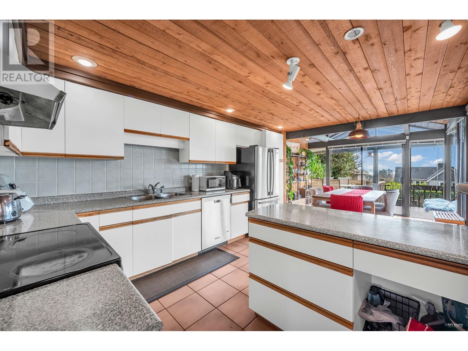 2160 Lawson Avenue, West Vancouver, British Columbia  V7V 2E2 - Photo 15 - R2986070