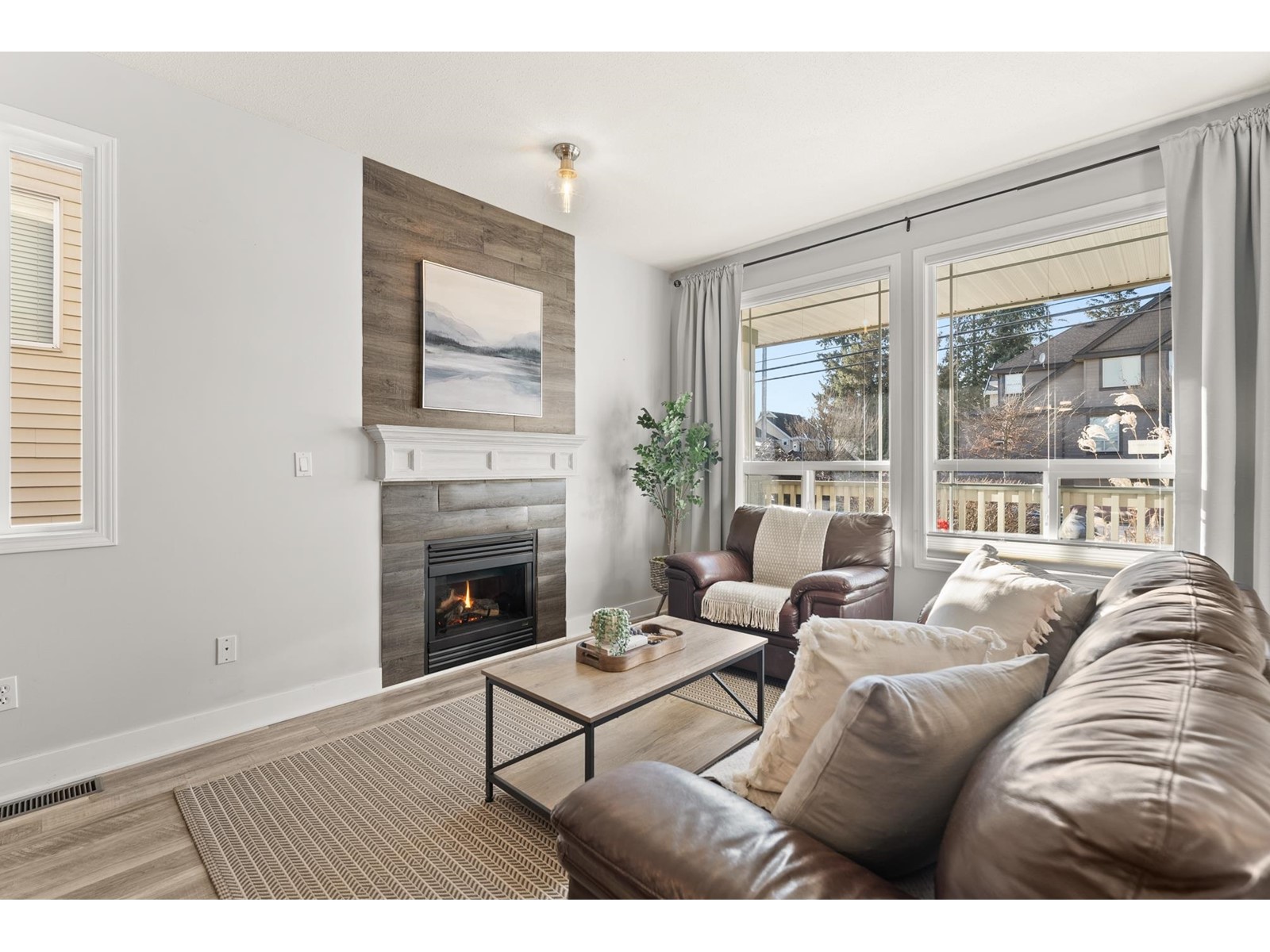 Property at 5736 148 STREET image 5